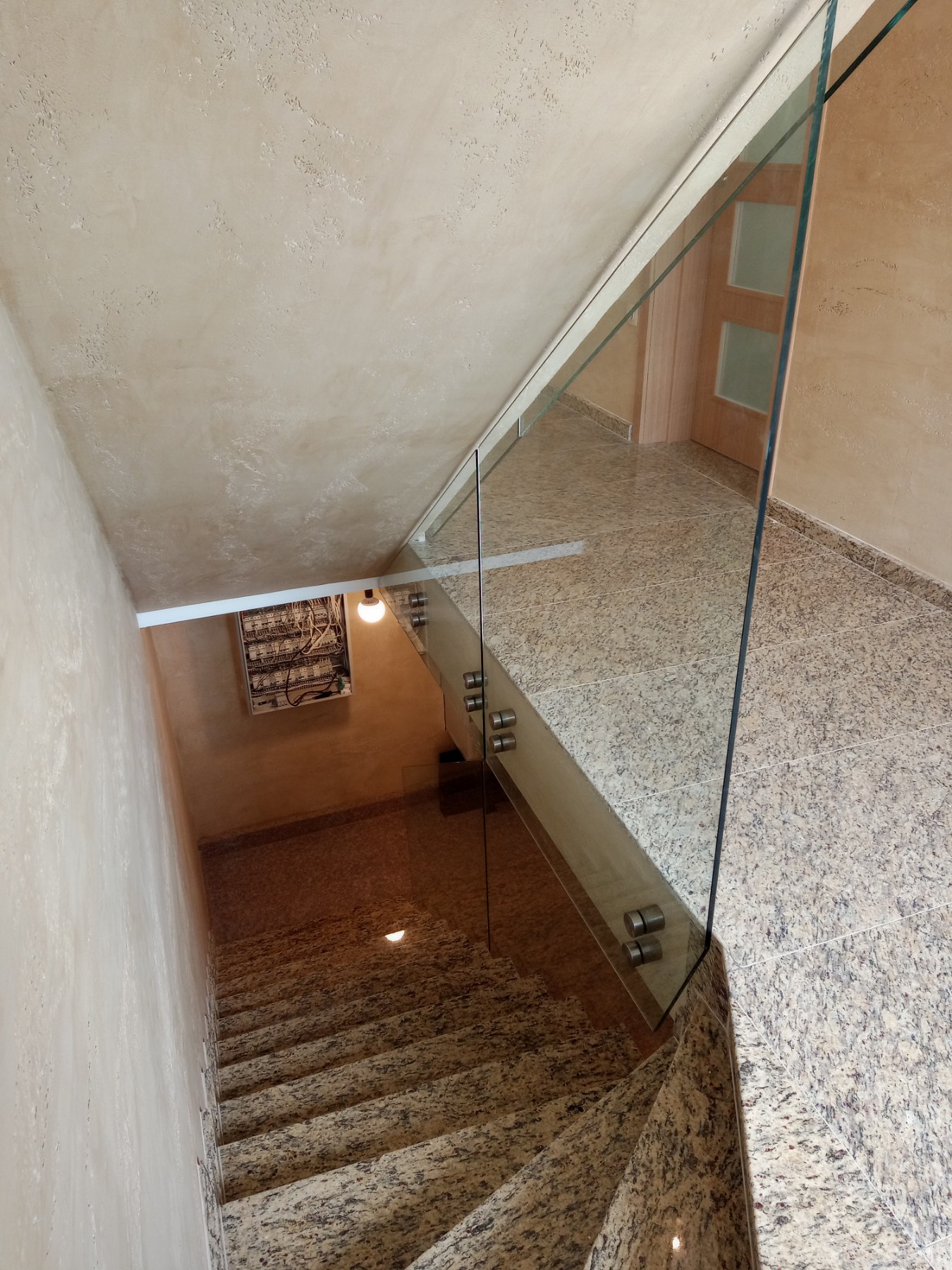 Стъклени парапети perfectglass.bg